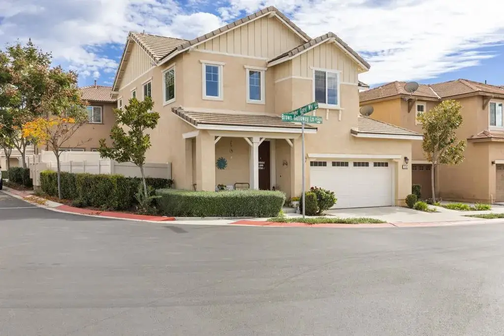 35461 Brown Galloway Ln, Fallbrook, CA 92028 - #1