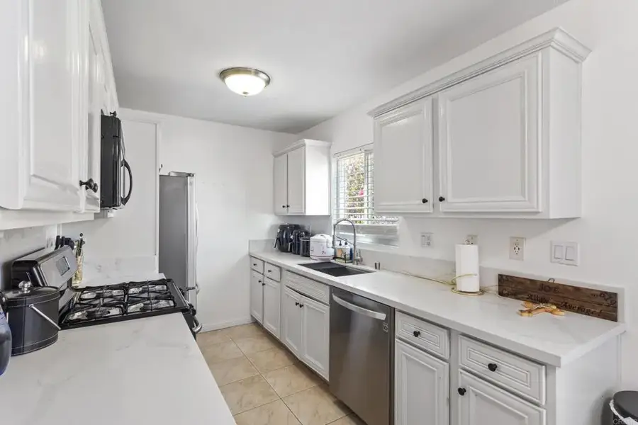 5510 Adelaide Avenue #1, San Diego, CA 92115 - Image #2