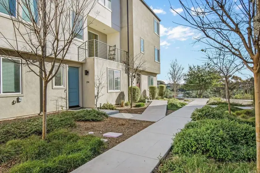 5264 Beachfront Cove St. #214, San Diego, CA 92154 - Image #3