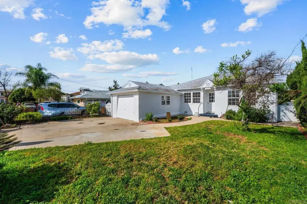 14151 La Rue Street, San Fernando, CA 91340 - #1