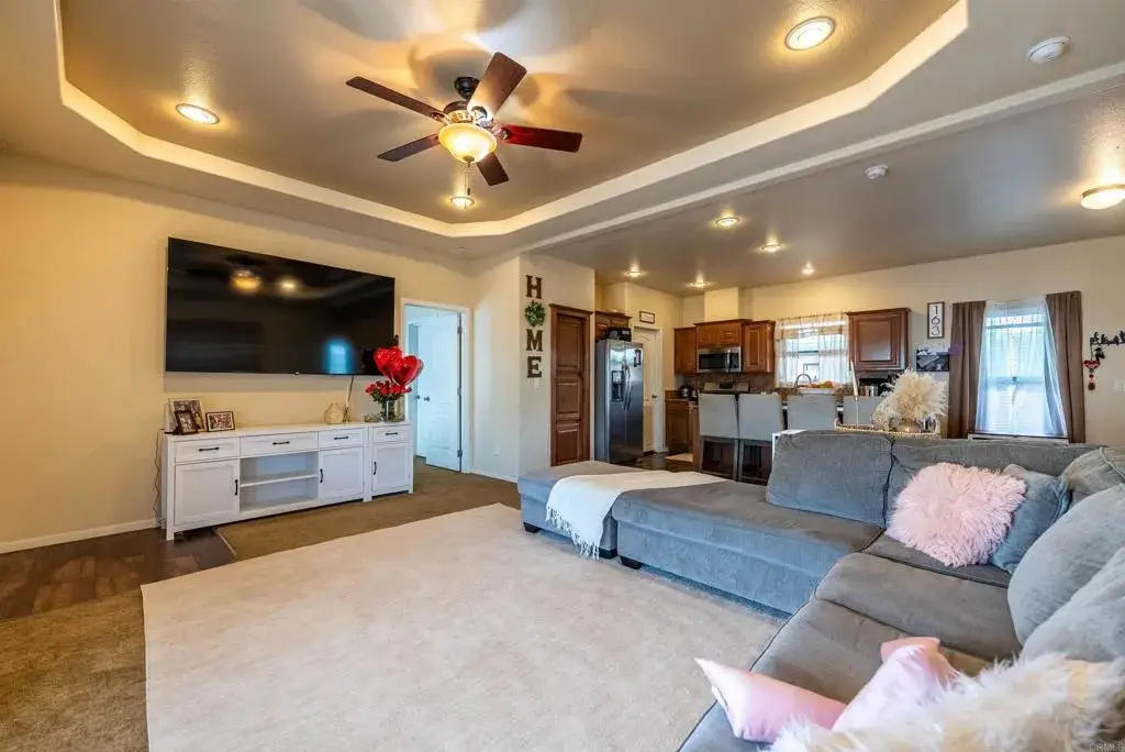 1850 Lincoln #SPC 163, El Centro, CA 92243 - #1