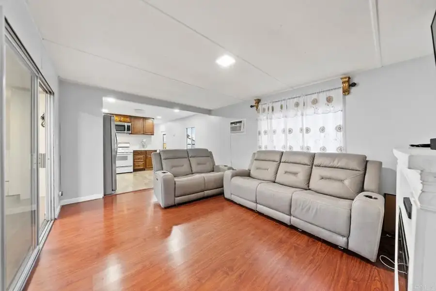 6460 Convoy #271, San Diego, CA 92117 - #3