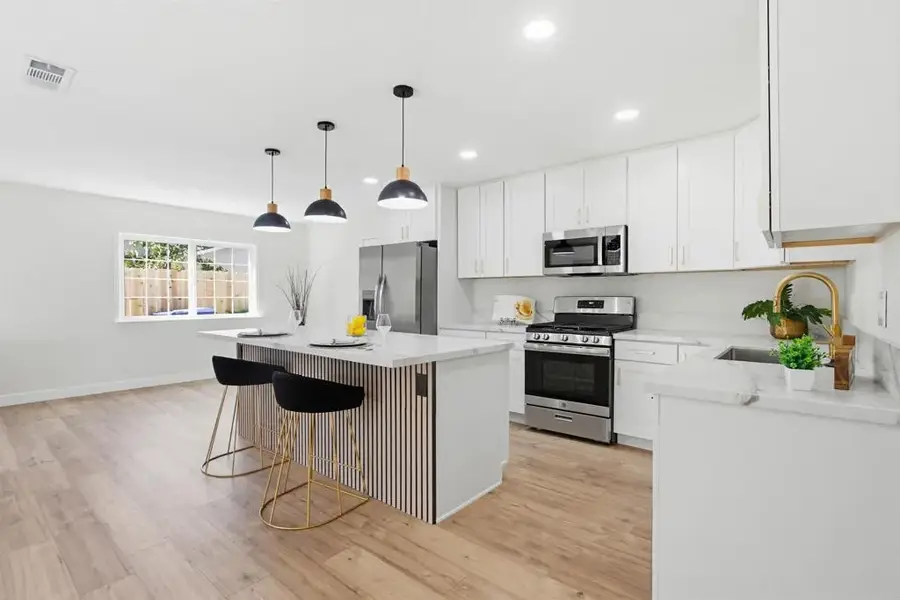 5108 Andrew Jackson St, Oceanside, CA 92057 - #3