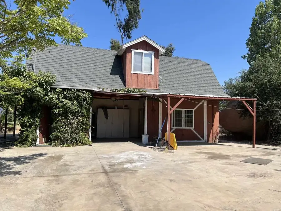 2494 Lane, Fallbrook, CA 92028 - #3