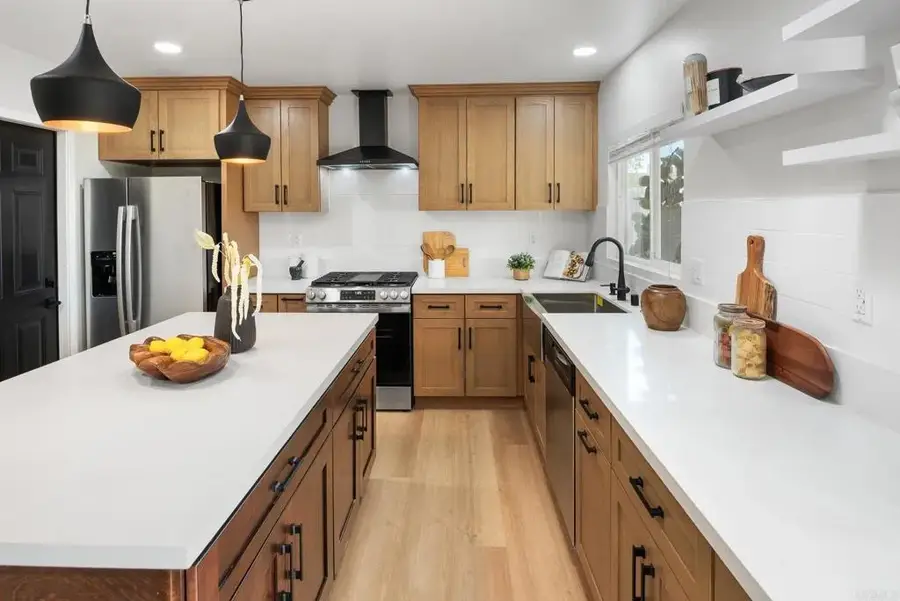 1429 Taylor Avenue, Escondido, CA 92027 - #2