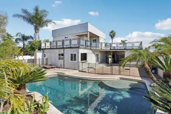 5050 September Street, San Diego, CA 92110