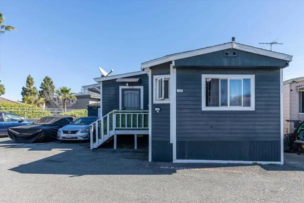 999 E Division St #B27, National City, CA 91950 - #1