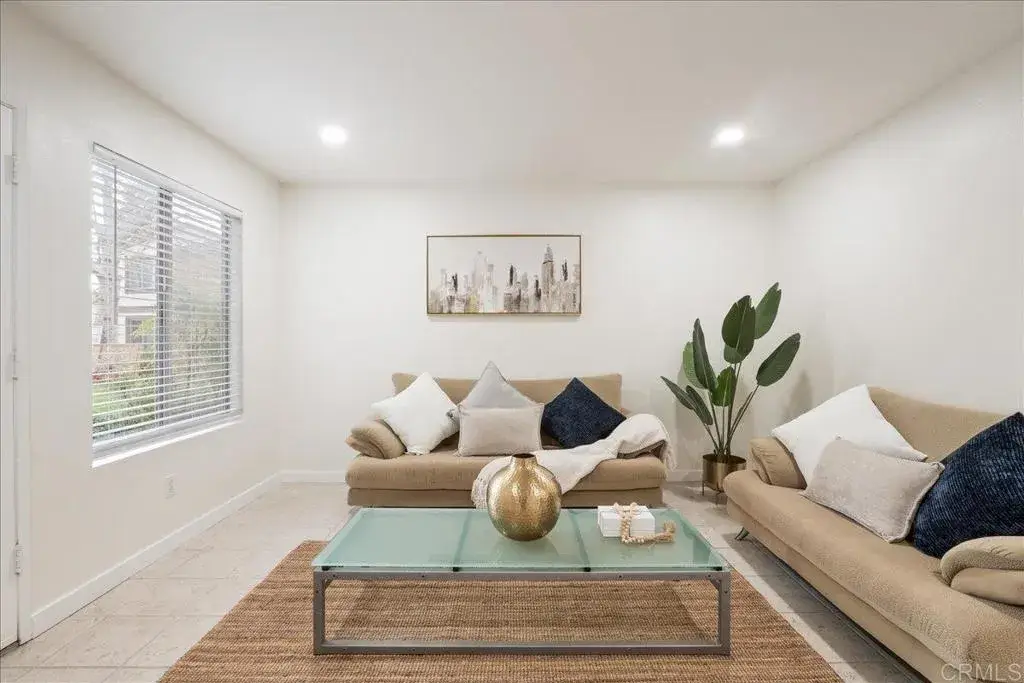 489 S Lincoln Avenue, El Cajon, CA 92020 - #1