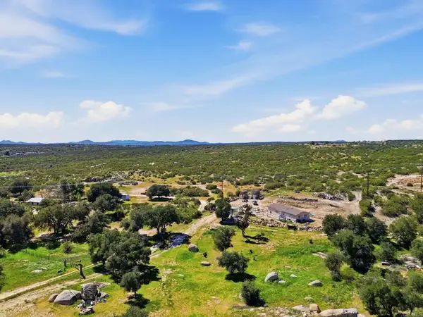 1176 Tierra Del Sol Road, Boulevard, CA 91905