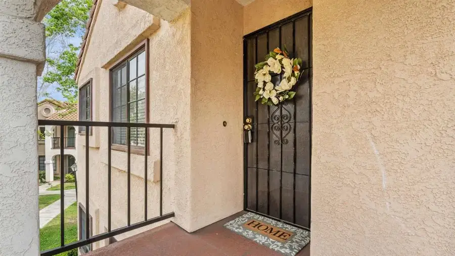 10684 Dabney Drive #106, San Diego, CA 92126 - #3