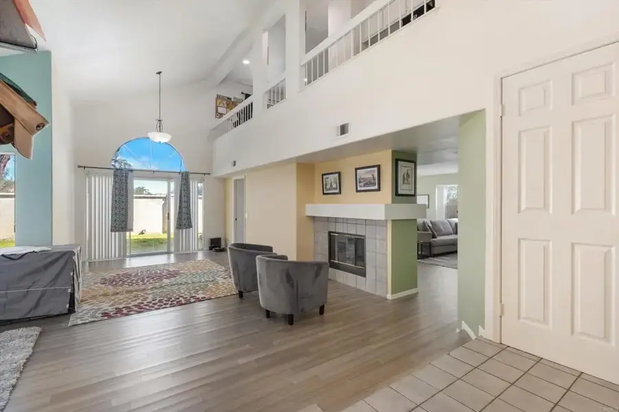 39082 Via Las Quintas, Murrieta, CA 92562 - #2