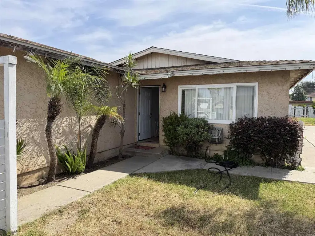245 Palm Avenue, Chula Vista, CA 91911 - #1