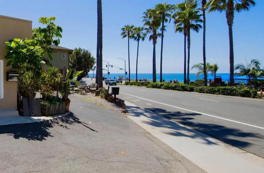 3056 Carlsbad Boulevard, Carlsbad, CA 92008 - #3