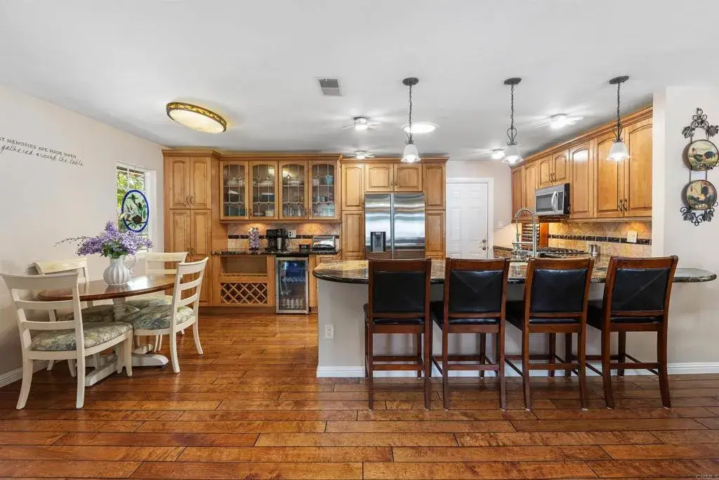 1650 Queenston Drive, Escondido, CA 92027 - #1