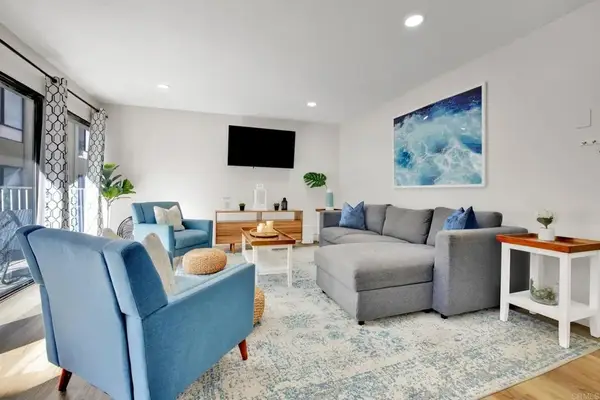 1251 Parker Pl. #2J, San Diego, CA 92109