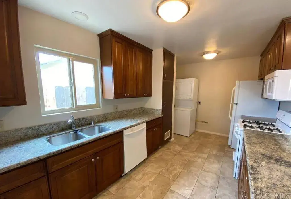 558-60 12th Street, Imperial Beach, CA 91932 - #1