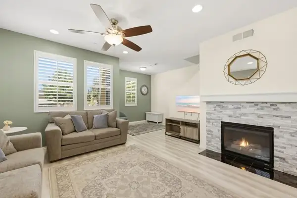 1884 Aquamarine Court #6, Chula Vista, CA 91913