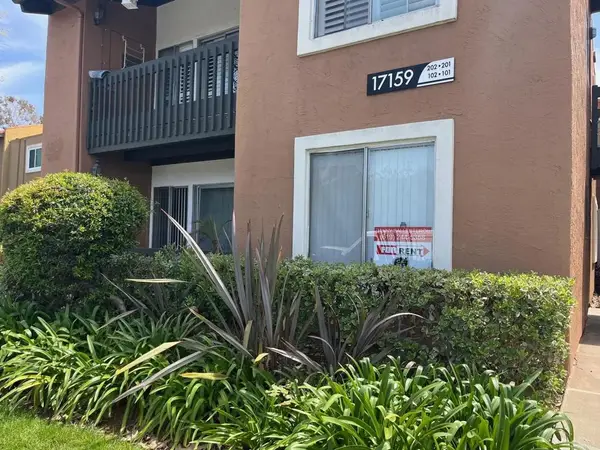 17159 W Bernardo Drive #102, San Diego, CA 92127