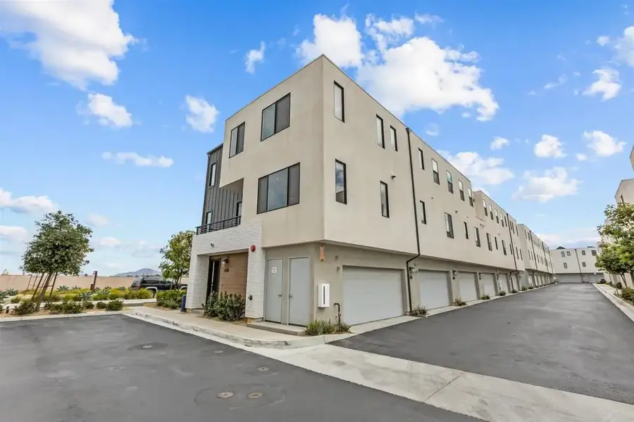 6811 Secano St, San Diego, CA 92154 - #3