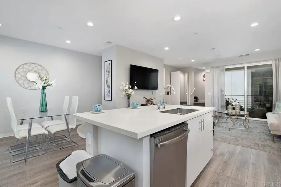 2137 Stellar Way #4, Chula Vista, CA 91915 - #2