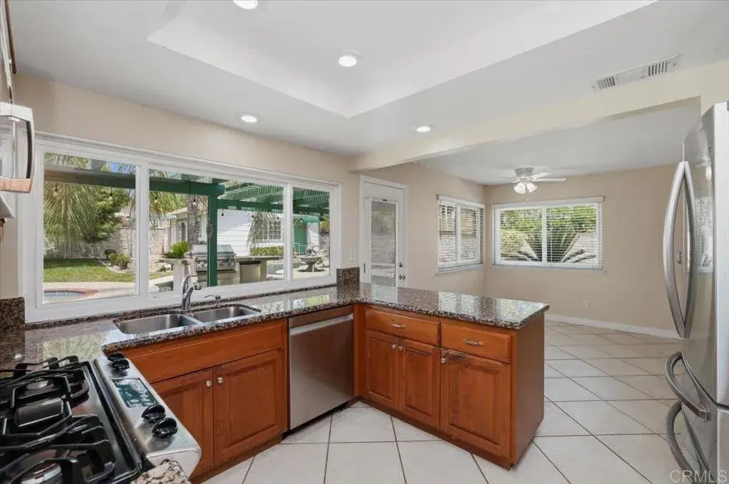 6995 Mission Grove Parkway North, Riverside, CA 92506 - #1