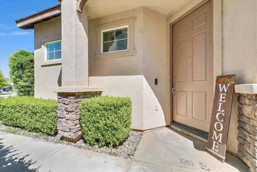 34233 Toyon Court, Lake Elsinore, CA 92532 - #3