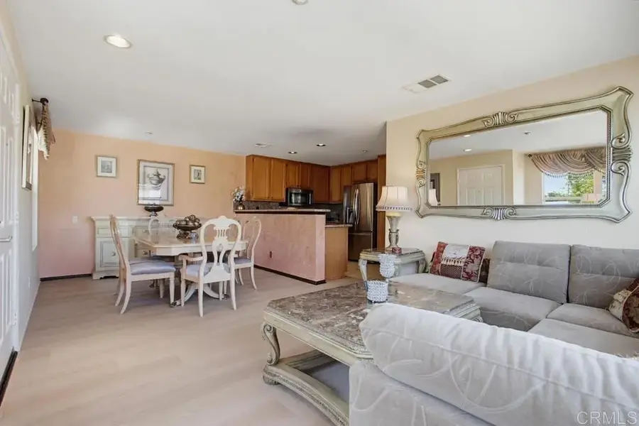 14692 Via Fiesta #10, San Diego, CA 92127 - #3