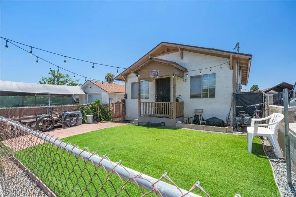 4811 Castle Avenue, San Diego, CA 92105 - #1