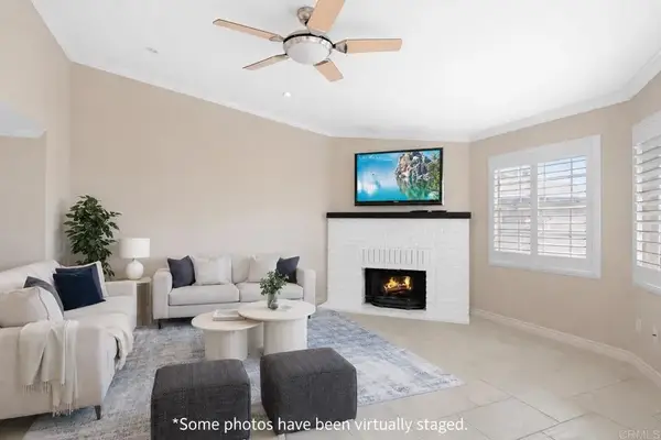 1806 Mckee St #A9, San Diego, CA 92110