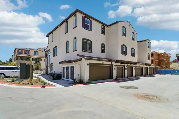 565 Pacifica Drive #161, Oceanside, CA 92057