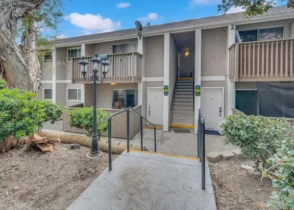 6333 College Grove Way Way #3202, San Diego, CA 92115