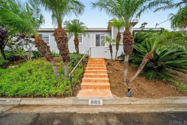 880 Tarento Drive, Point Loma, CA 92106