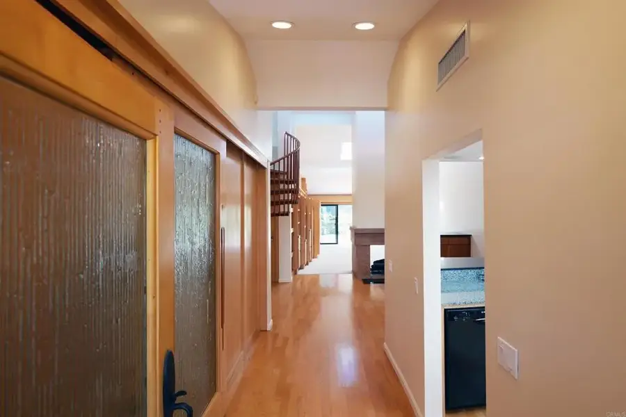 5954 Caminito Cardelina, La Jolla, CA 92037 - #3