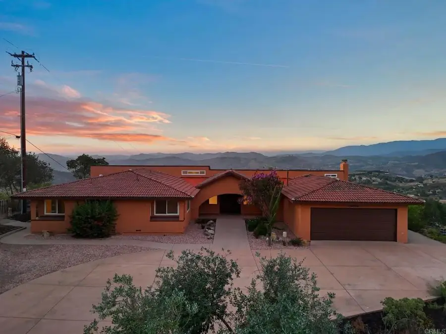 30603 Roadrunner, Valley Center, CA 92082 - #2