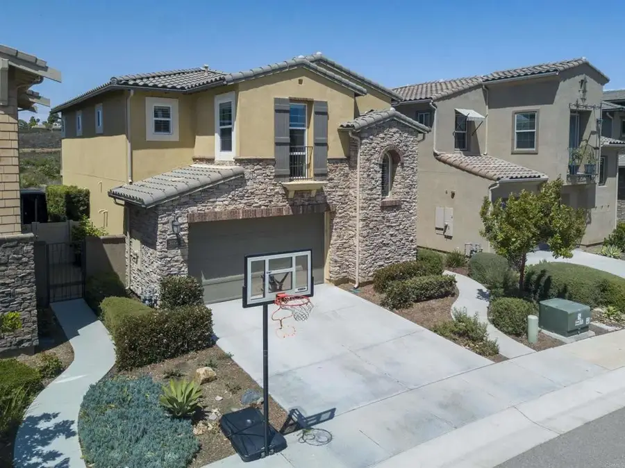 3022 Villeta Avenue, Carlsbad, CA 92010 - #2