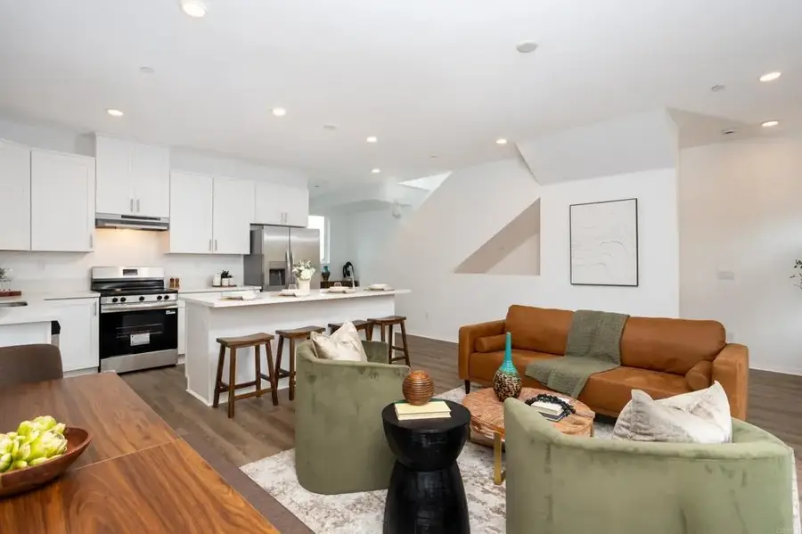 4984 Ocean View Boulevard, San Diego, CA 92113 - #2