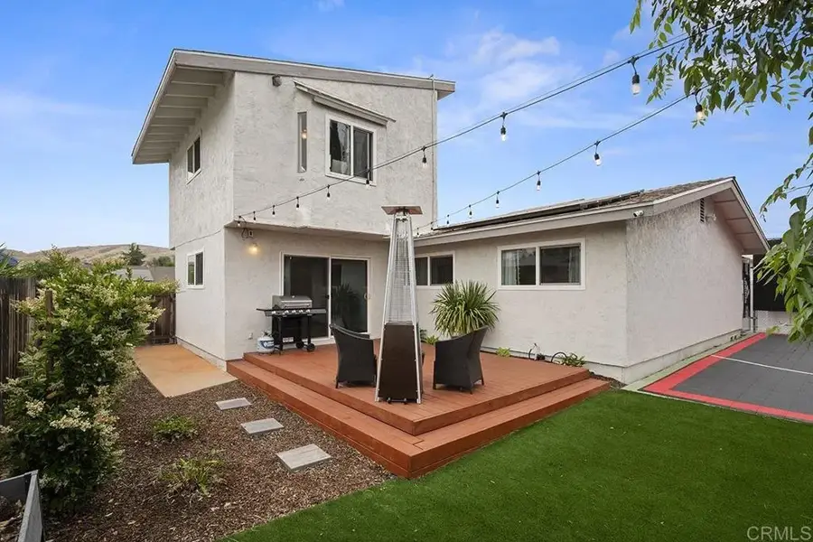 8427 Carlton Oaks Drive, Santee, CA 92071 - #2