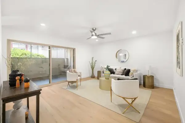 5523 Adobe Falls #3 Road, San Diego, CA 92120