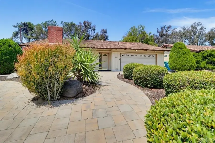12564 Camino Emparrado, San Diego, CA 92128 - #3