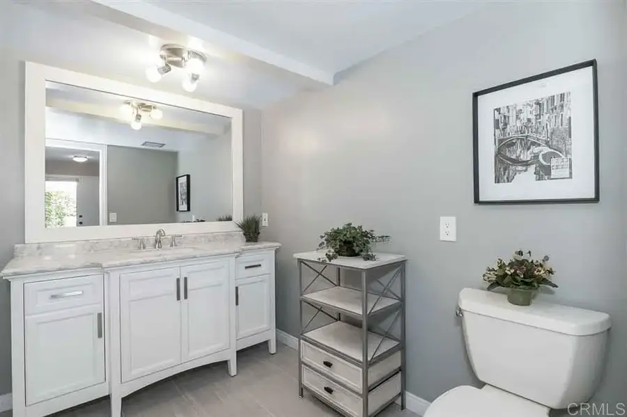 5210 Caminito Apartado, San Diego, CA 92108 - #3