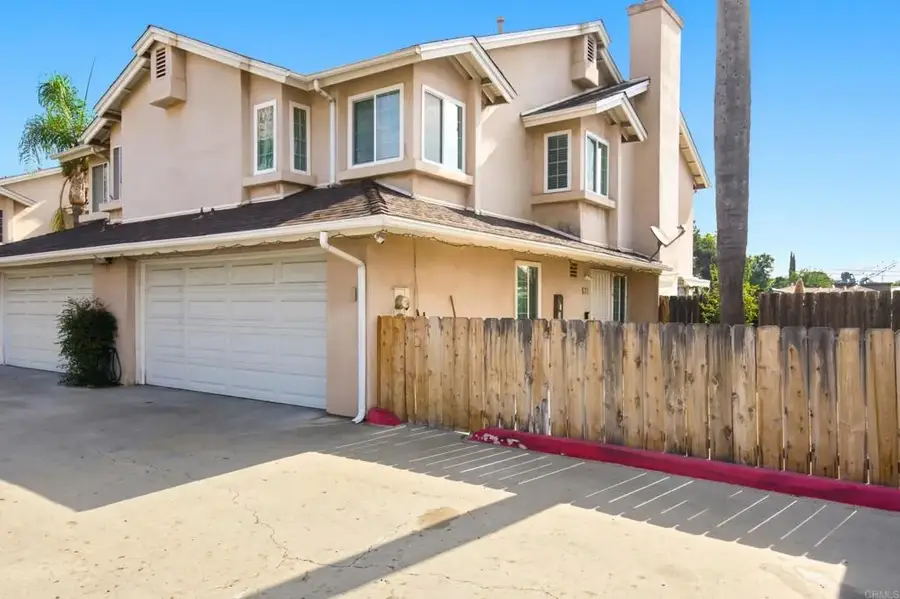 572 Hart Dr, El Cajon, CA 92021 - #3