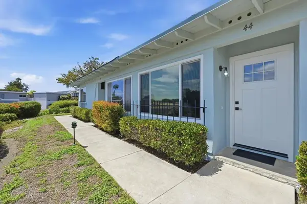 3839 Vista Campana S #44, Oceanside, CA 92057