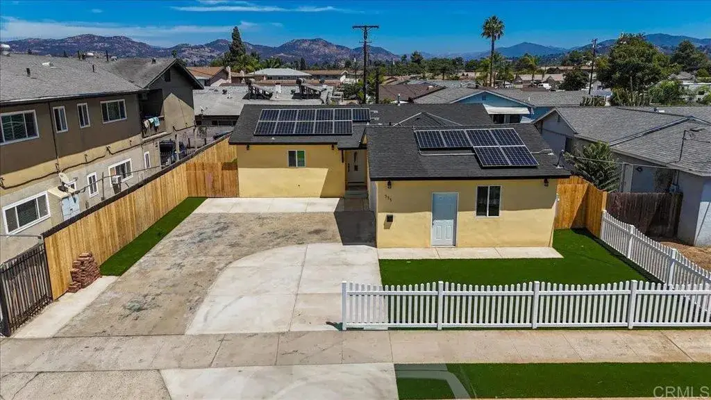 355 S 1st Street, El Cajon, CA 92019 - #1