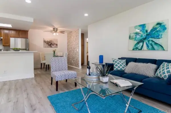 432 Edgehill Lane #15, Oceanside, CA 92054