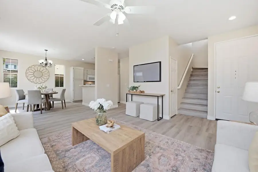 247 Melinda Way, Oceanside, CA 92057 - #3