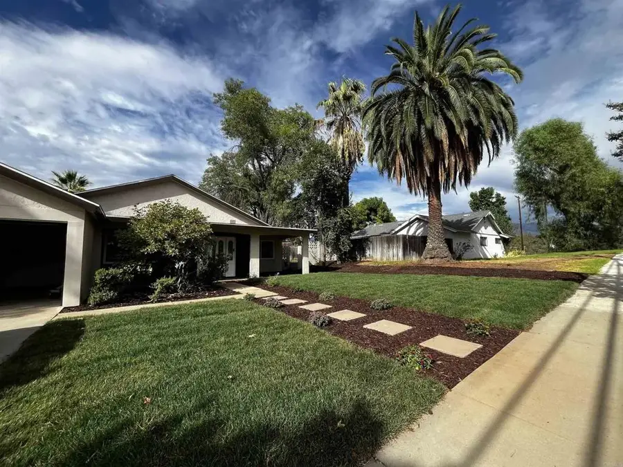 329 E South Avenue, Redlands, CA 92373 - #3