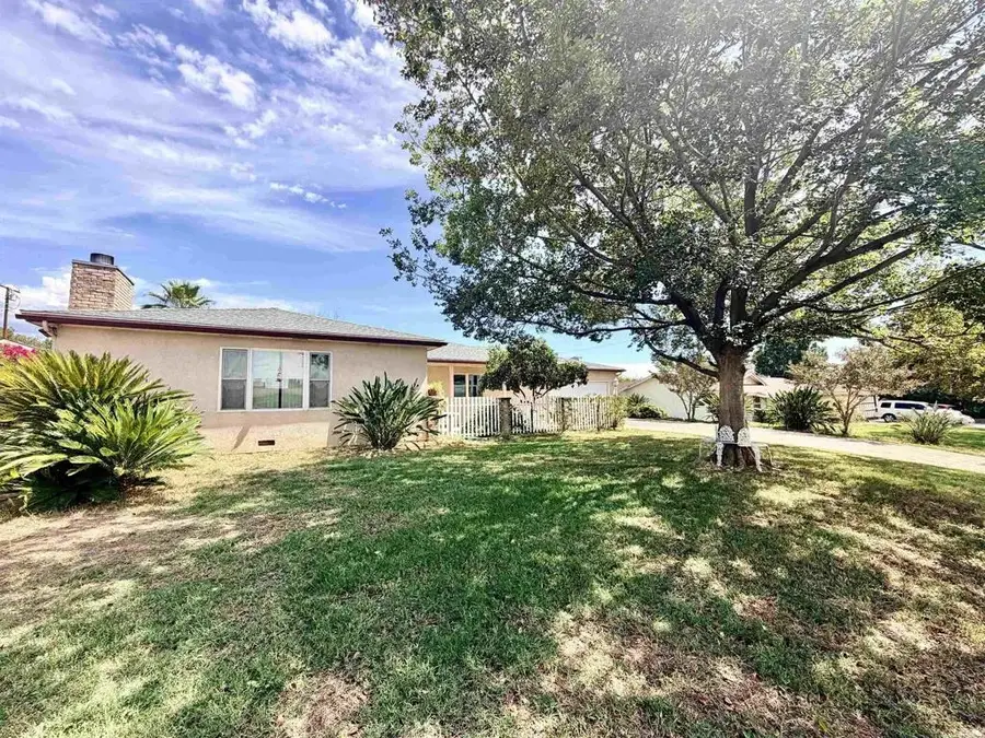3685 La Hacienda Drive, San Bernardino, CA 92404 - #3
