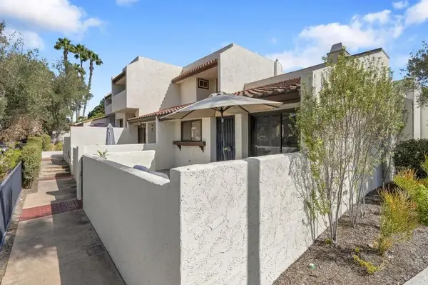 6740 Caminito Del Greco, San Diego, CA 92120
