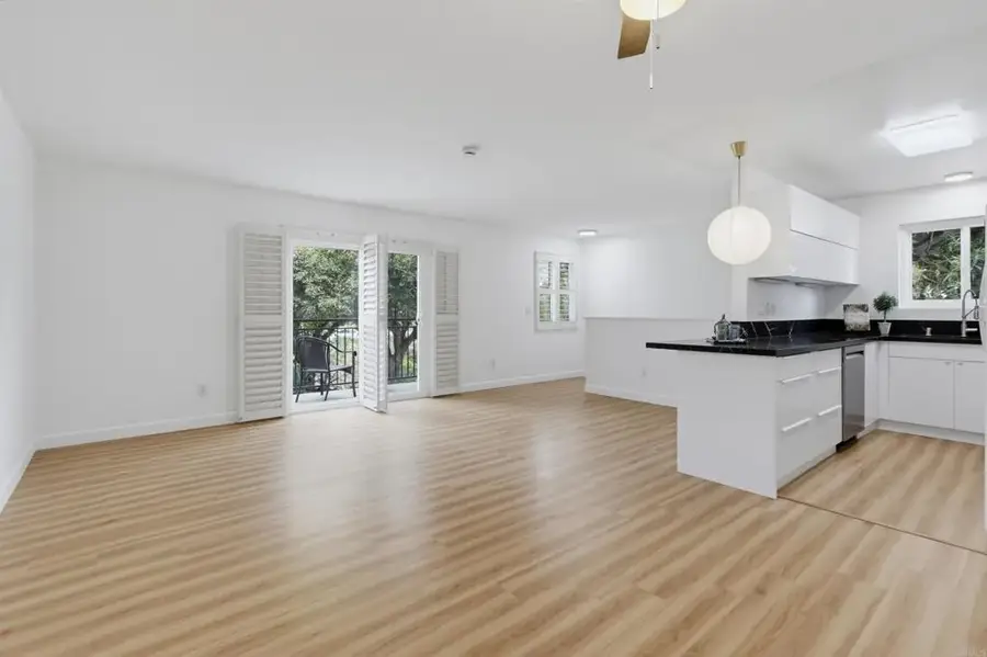 8025 Camino Kiosco, San Diego, CA 92122 - #2