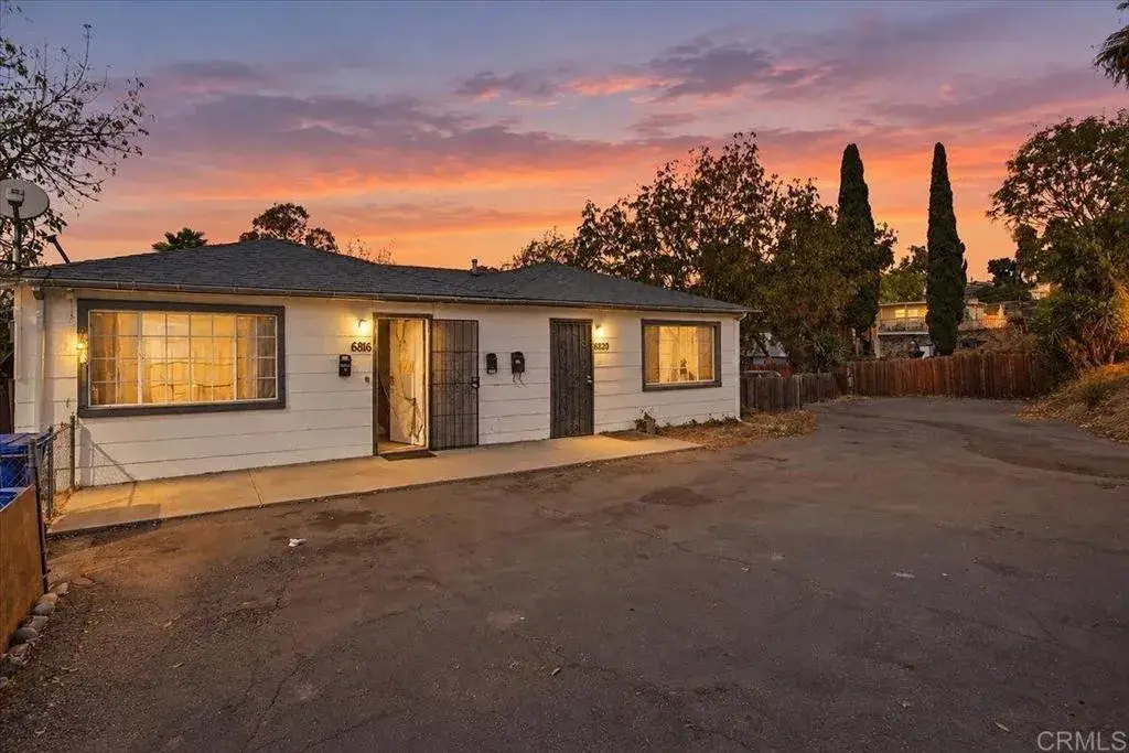 6816 Central Avenue, Lemon Grove, CA 91945 - #1
